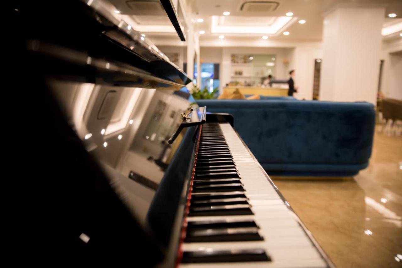 Viet 4 Seasons Hotel Hai Phong Buitenkant foto